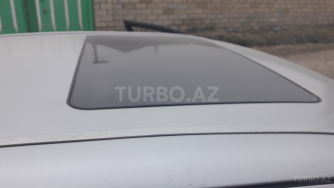 Mercedes E 320 1999, 552,691 km - 3.2 l - Bərdə