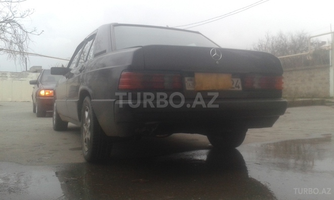 Mercedes 190 1988, 250,000 km - 1.8 л - Bakı