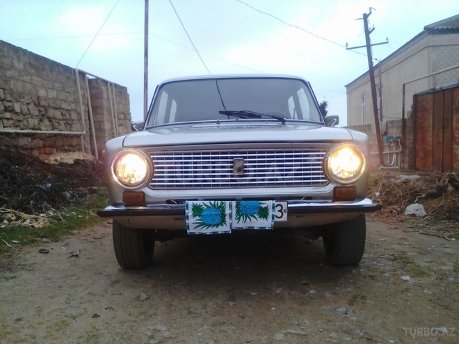 LADA (VAZ) 21011 1983, 333,000 km - 1.5 l - Bakı