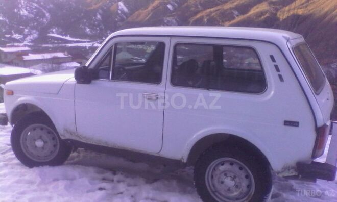 LADA (VAZ) Niva 1992, 260,000 km - 1.6 l - İsmayıllı