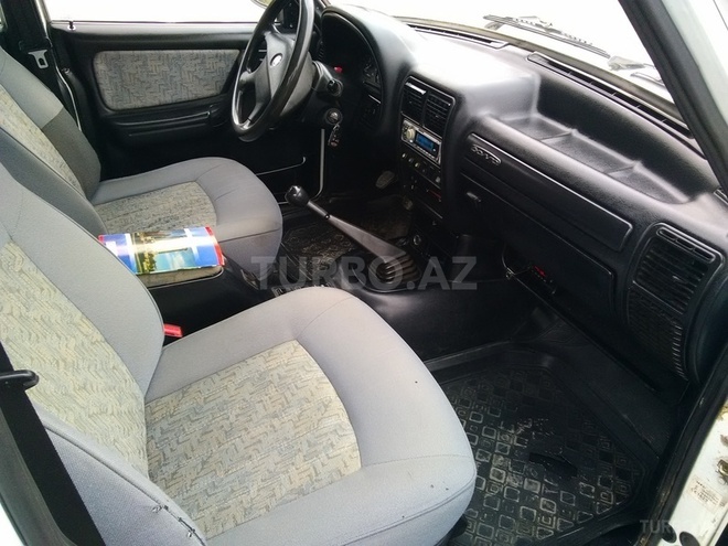 GAZ 31105 2004, 127,000 km - 2.4 л - Gəncə