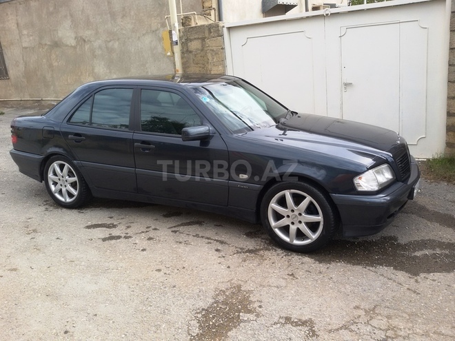 Mercedes C 180 1999, 211,000 km - 1.8 л - Bakı