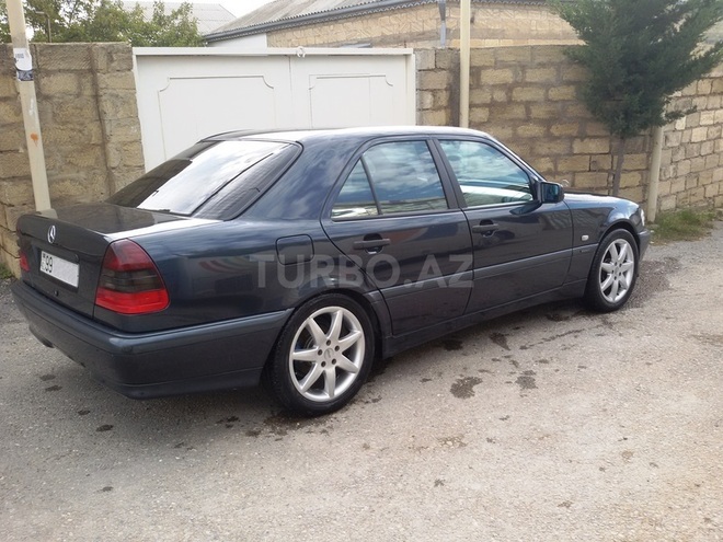 Mercedes C 180 1999, 211,000 km - 1.8 л - Bakı