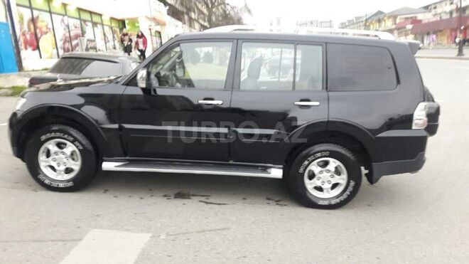 Mitsubishi Pajero 2007, 140,000 km - 3.0 л - Bakı