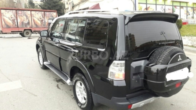 Mitsubishi Pajero 2007, 140,000 km - 3.0 л - Bakı