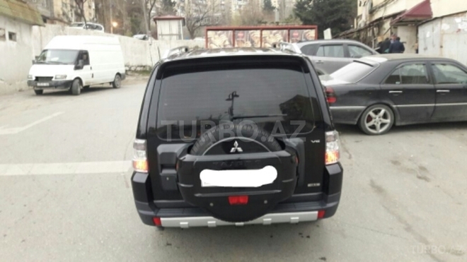 Mitsubishi Pajero 2007, 140,000 km - 3.0 л - Bakı