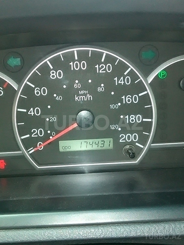 Kia Carens 2004, 174,000 km - 2.0 l - Bakı