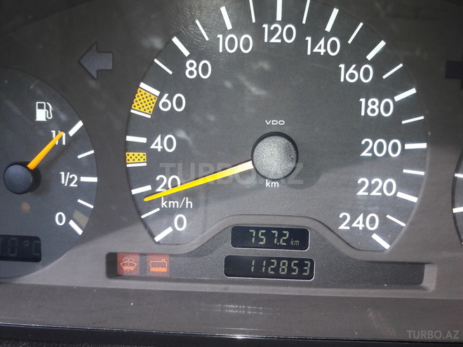 Mercedes C 200 1998, 112,000 km - 0.2 l - Gəncə