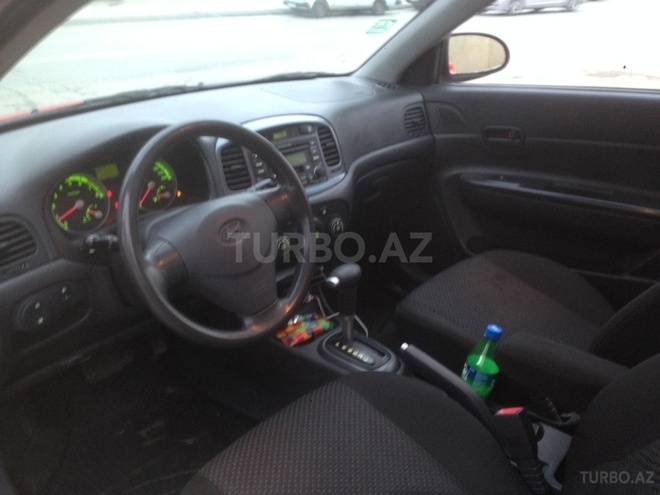 Hyundai Accent 2007, 120,000 km - 1.6 l - Bakı