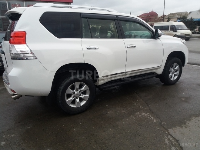 Toyota Prado 2012, 128,000 km - 3.0 l - Bakı