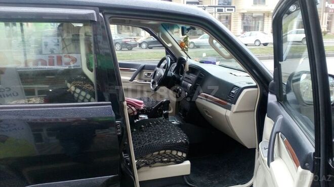 Mitsubishi Pajero 2007, 107,263 km - 3.0 l - Bakı