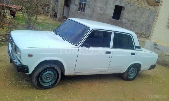 LADA (VAZ) 2107 2009, 80,000 km - 1.6 l - Bakı