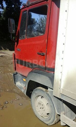 Mercedes 711 D 1994, 290,000 km - 4.0 л - Masallı