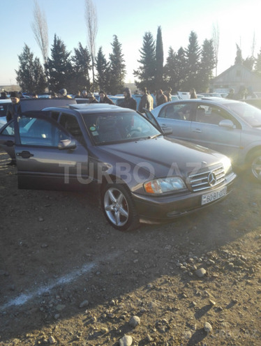 Mercedes C 200 1994, 275,000 km - 2.0 l - Tovuz