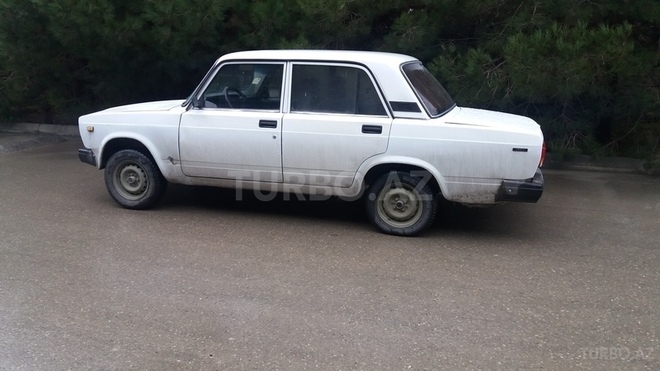 LADA (VAZ) 2107 2001, 187,000 km - 1.6 l - Bakı