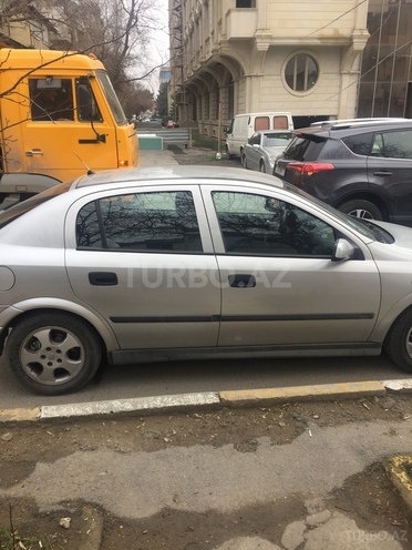 Opel Astra 2001, 82,000 km - 1.8 л - Bakı