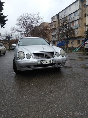 Mercedes E 240 1999, 240,000 km - 2.4 l - Bakı