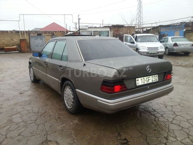 Mercedes E 230 1991, 255,142 km - 2.3 л - Sumqayıt