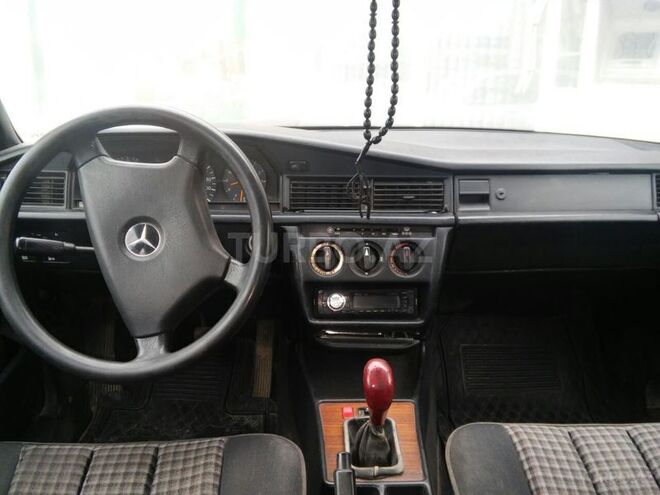 Mercedes 190 1990, 450,000 km - 1.8 l - Kürdəmir