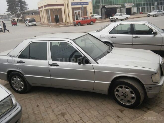 Mercedes 190 1990, 450,000 km - 1.8 l - Kürdəmir