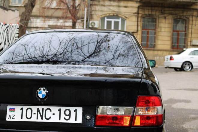 BMW 520 1995, 360,000 km - 2.0 l - Bakı