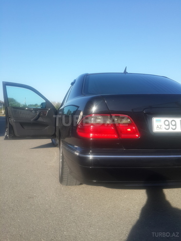Mercedes E 270 2000, 366,000 km - 2.7 l - Ağsu