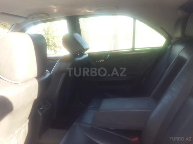 Mercedes E 270 2000, 366,000 km - 2.7 l - Ağsu
