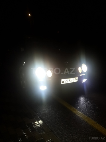 Mercedes E 270 2000, 366,000 km - 2.7 l - Ağsu