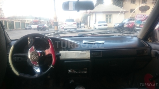 Mazda  1990, 32,500 km - 1.7 л - Bakı