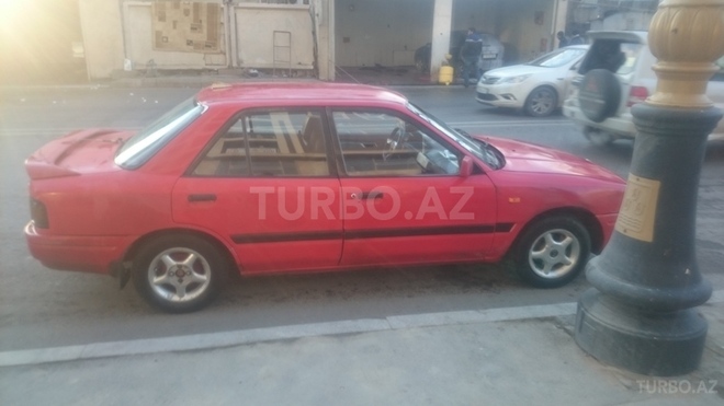 Mazda  1990, 32,500 km - 1.7 л - Bakı