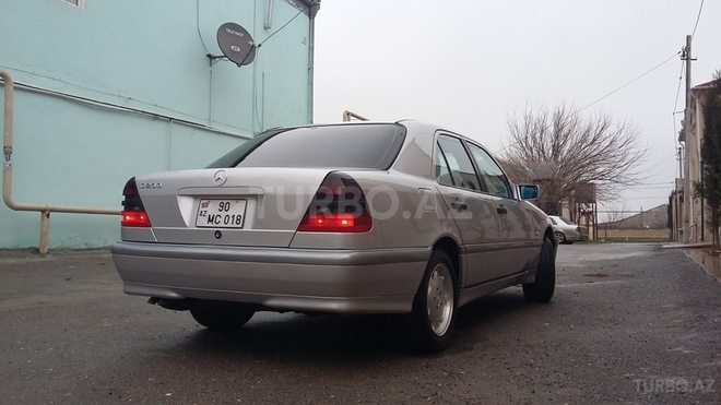 Mercedes C 200 1998, 24,963 km - 2.0 l - Bakı