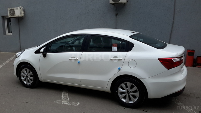 Kia Rio 2015, 0 km - 1.4 l - Bakı