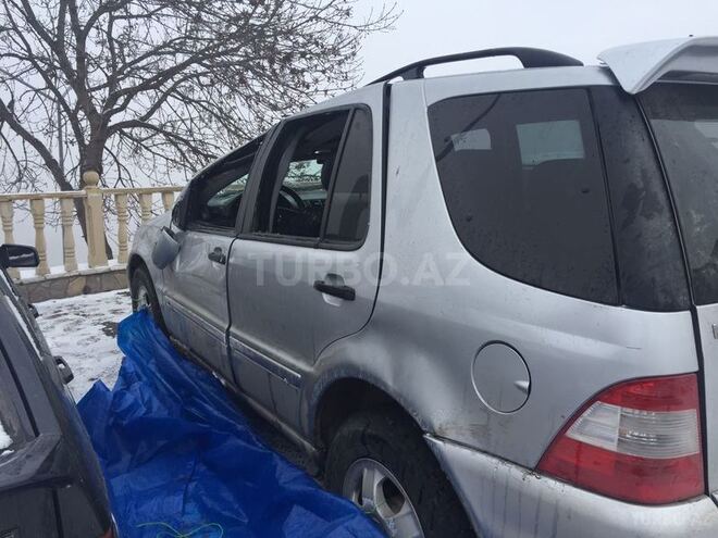 Mercedes ML 320 2002, 200,000 km - 0.3 l - Bakı