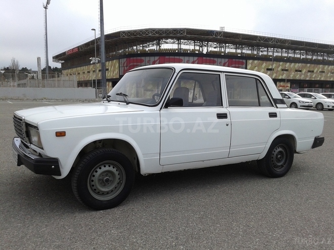 LADA (VAZ) 2107 2006, 154,000 km - 1.6 l - Bakı