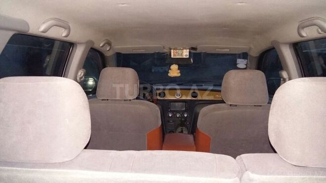 Mitsubishi Airtrek 2001, 256,712 km - 2.0 л - Tovuz