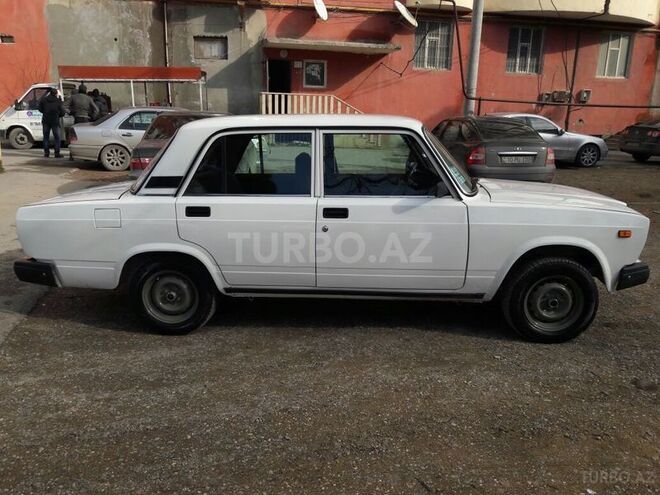 LADA (VAZ) 2107 2009, 90,000 km - 1.6 л - Sumqayıt