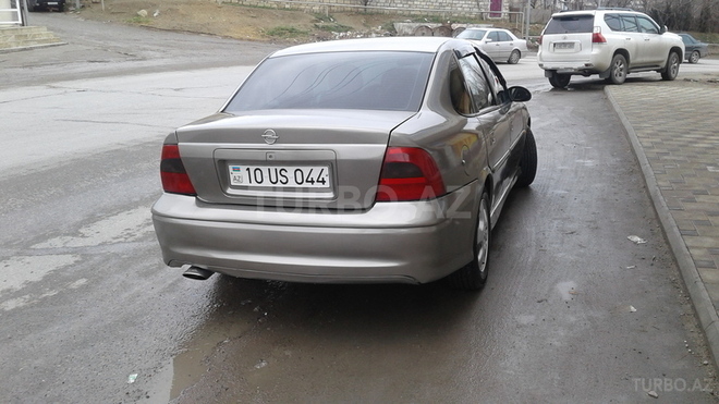 Opel Vectra 1999, 325,027 km - 0.2 l - Bakı