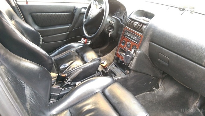 Opel Astra 1999, 218,000 km - 1.6 l - Bakı