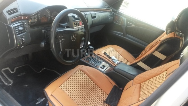 Mercedes E 320 1998, 135,000 km - 3.2 l - Bakı