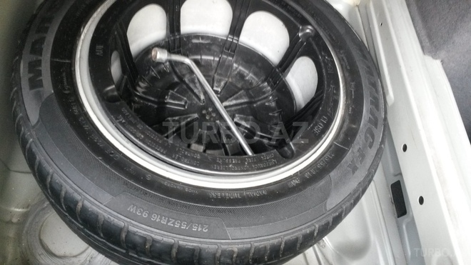 Mercedes E 320 1998, 135,000 km - 3.2 l - Bakı