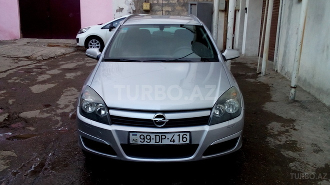 Opel Astra 2005, 215,000 km - 1.8 l - Bakı
