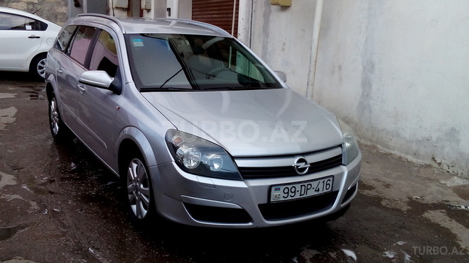 Opel Astra 2005, 215,000 km - 1.8 l - Bakı