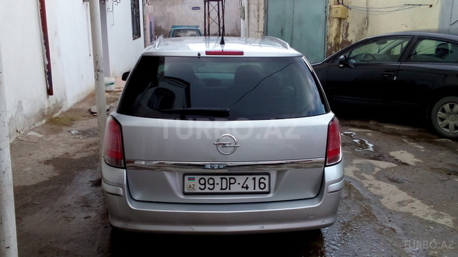 Opel Astra 2005, 215,000 km - 1.8 l - Bakı