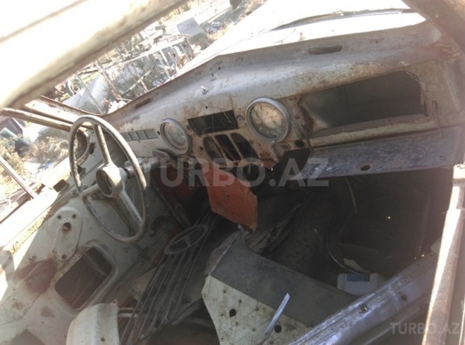 GAZ M-20 Pobeda 1952, 1,700,000 km - 2.5 l - Yevlax