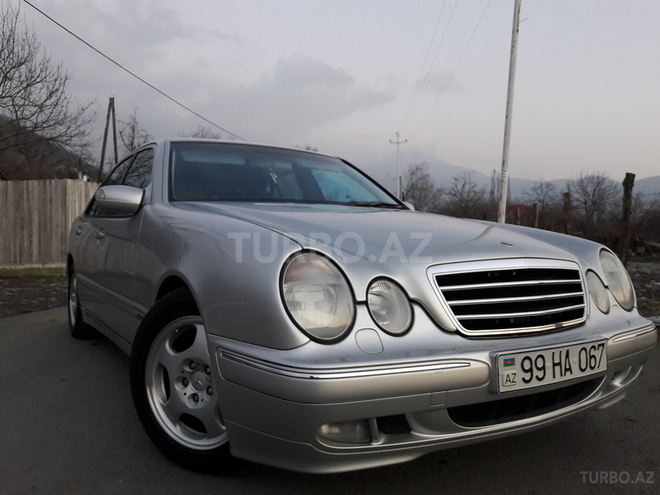 Mercedes E 320 2000, 171,000 km - 3.2 l - Zaqatala