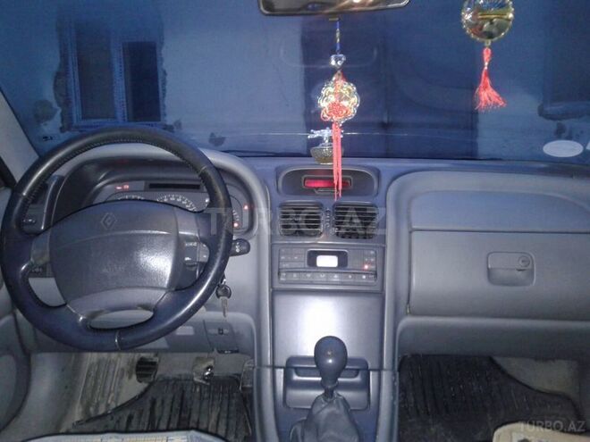 Renault Laguna 1998, 350,000 km - 1.8 l - Sumqayıt