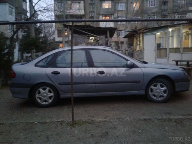 Renault Laguna 1998, 350,000 km - 1.8 l - Sumqayıt