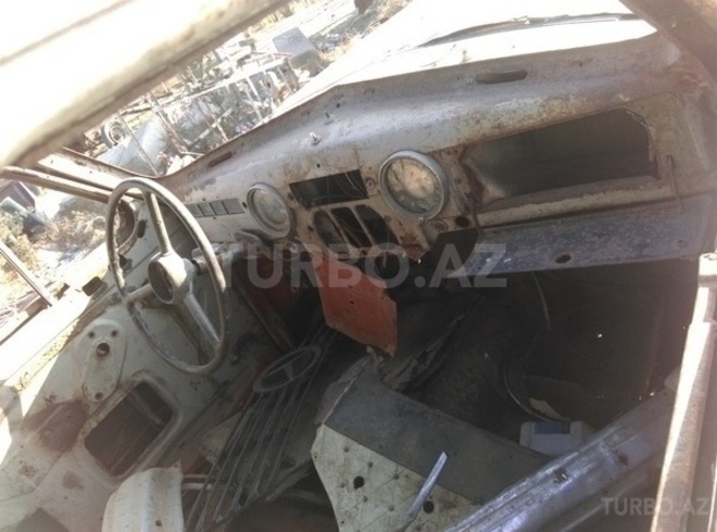 GAZ M-20 Pobeda 1957, 1,000,000 km - 2.5 l - Yevlax
