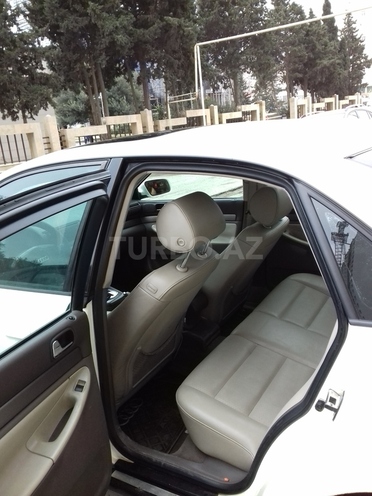 Audi A4 2001, 370,000 km - 1.8 l - Bakı