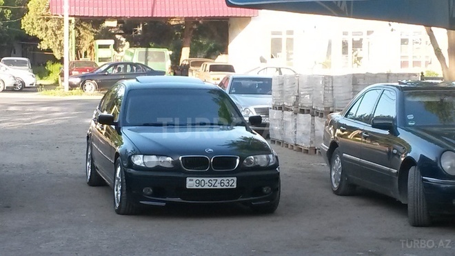 BMW 320 1999, 258,790 km - 2.0 l - Qazax